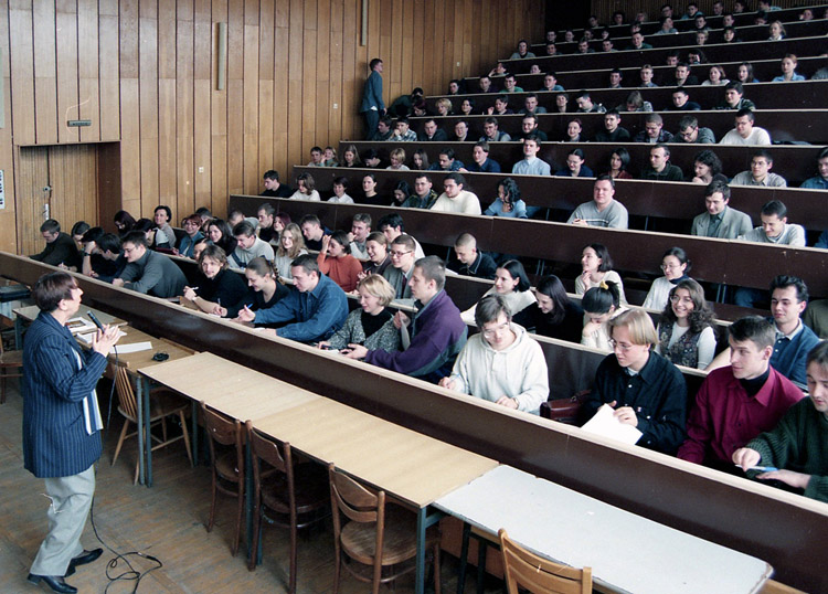 Wysokość wieży telewizyjnej 1