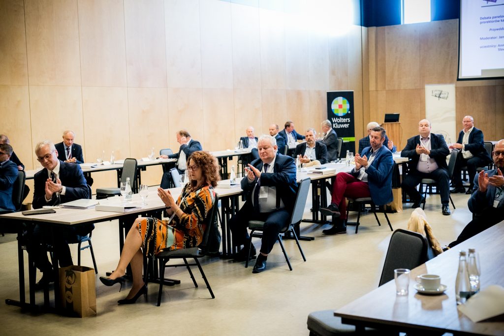 Uczelnie wobec wyzwań i kryzysów 2