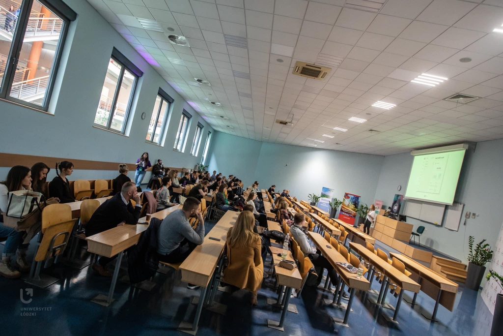 Kształtowanie przyszłych liderów w kołach naukowych 4