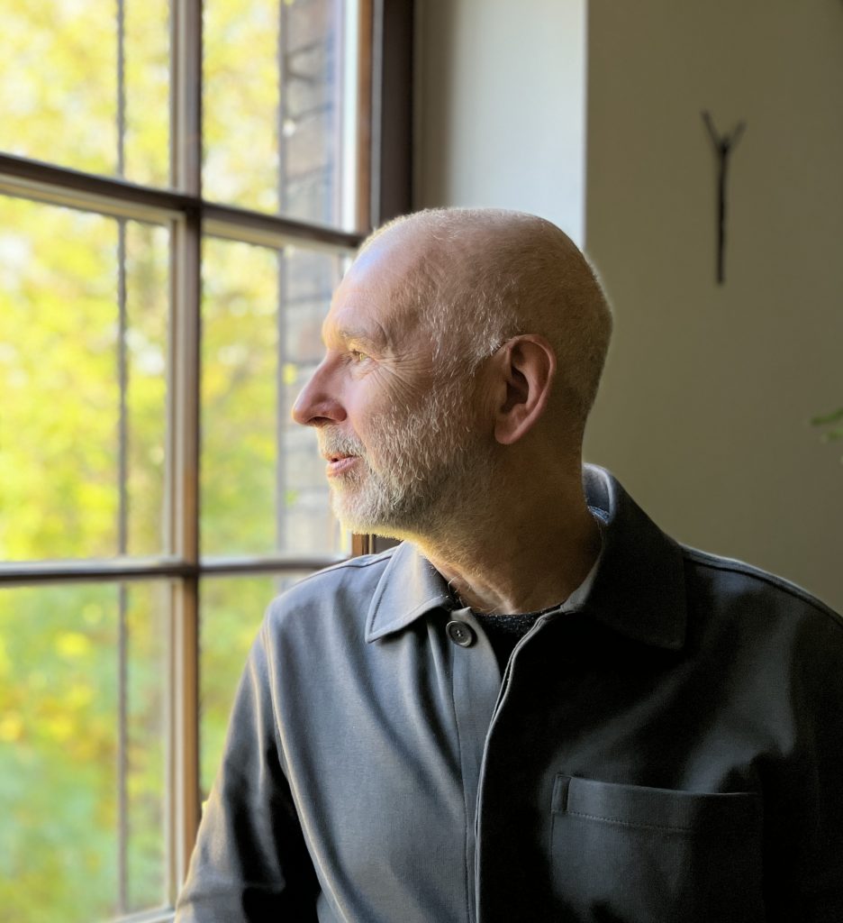 Dotknięcie dłoni? 1