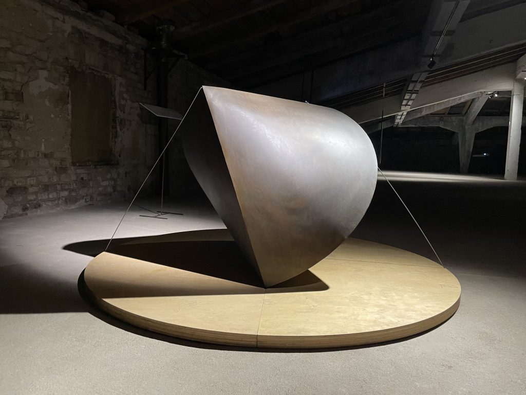 Dotknięcie dłoni? 4