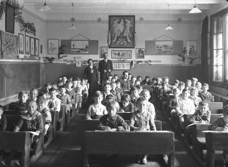 Wokół mitu przedwojennego nauczyciela 1