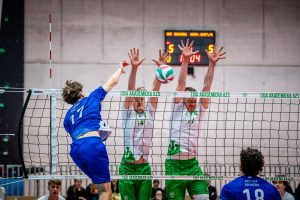 Zmiany na podium Ligi Akademickiej AZS 4